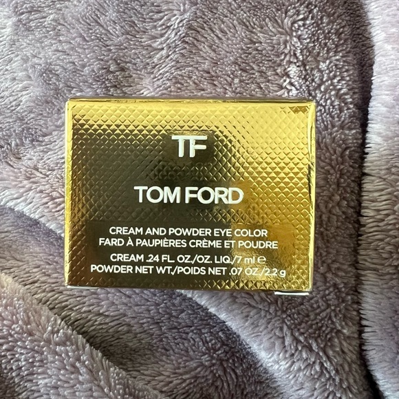 **HOST PICK** BNWT Tom Ford Eyeshadow - Picture 3 of 3
